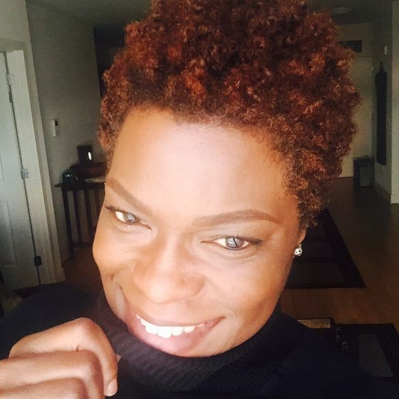 Meet your Posher, Felicia - Picture 1 of 1